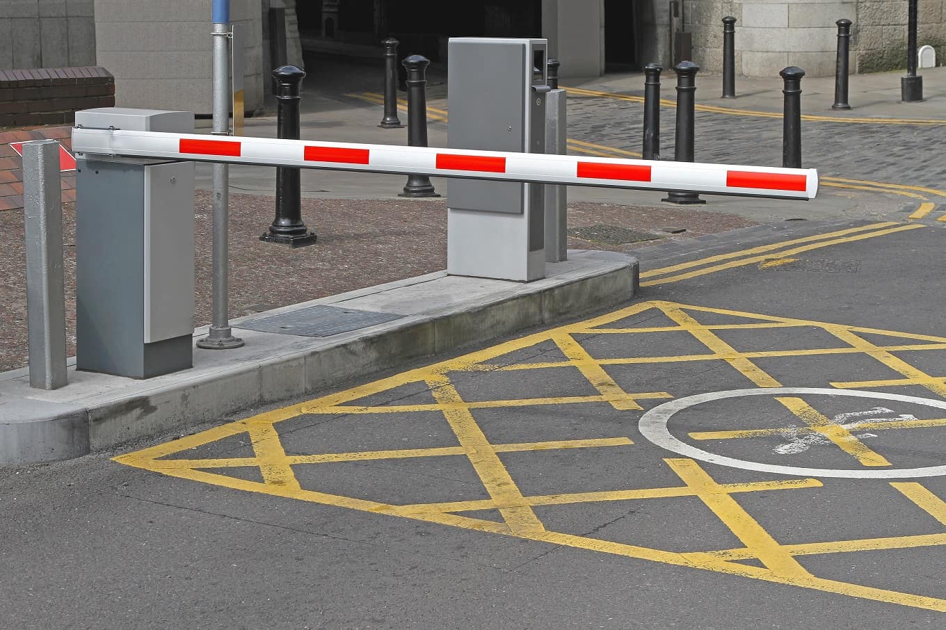 Zasady działania automatycznych szlabanów parkingowych
