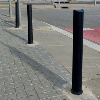 Słupek parkingowy elastyczny ADO A-Flex Badalona - stały, do bezpośredniego osadzenia