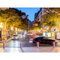 Słupek zabezpieczający wysuwany automat BENITO RAMBLA Ø220 x 750mm