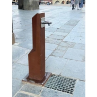 Poidełko miejskie GES BENITO źródło świeżej wody pitnej - stal corten