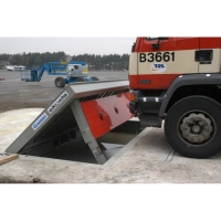 Zapora drogowa antyterrorystyczna GUNNEBO Wedge K12 klinowa, podziemna